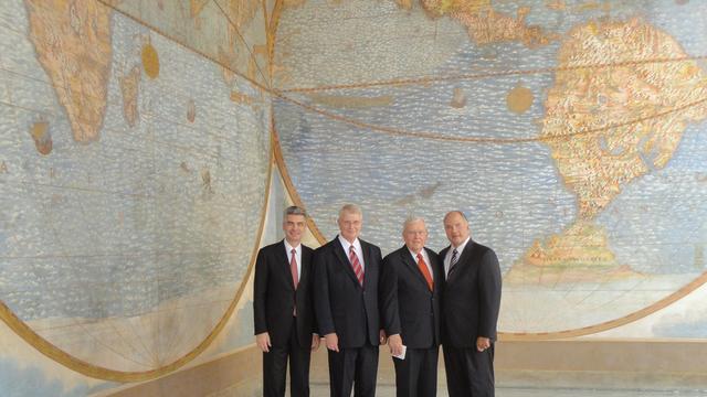StateSecretariat3-apostletravel.JPG